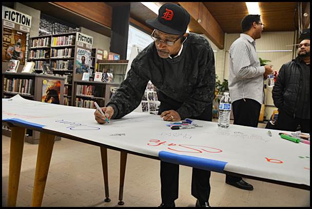 Residents vent their concerns and frustrations about the city at last week’s Town Hall meeting.